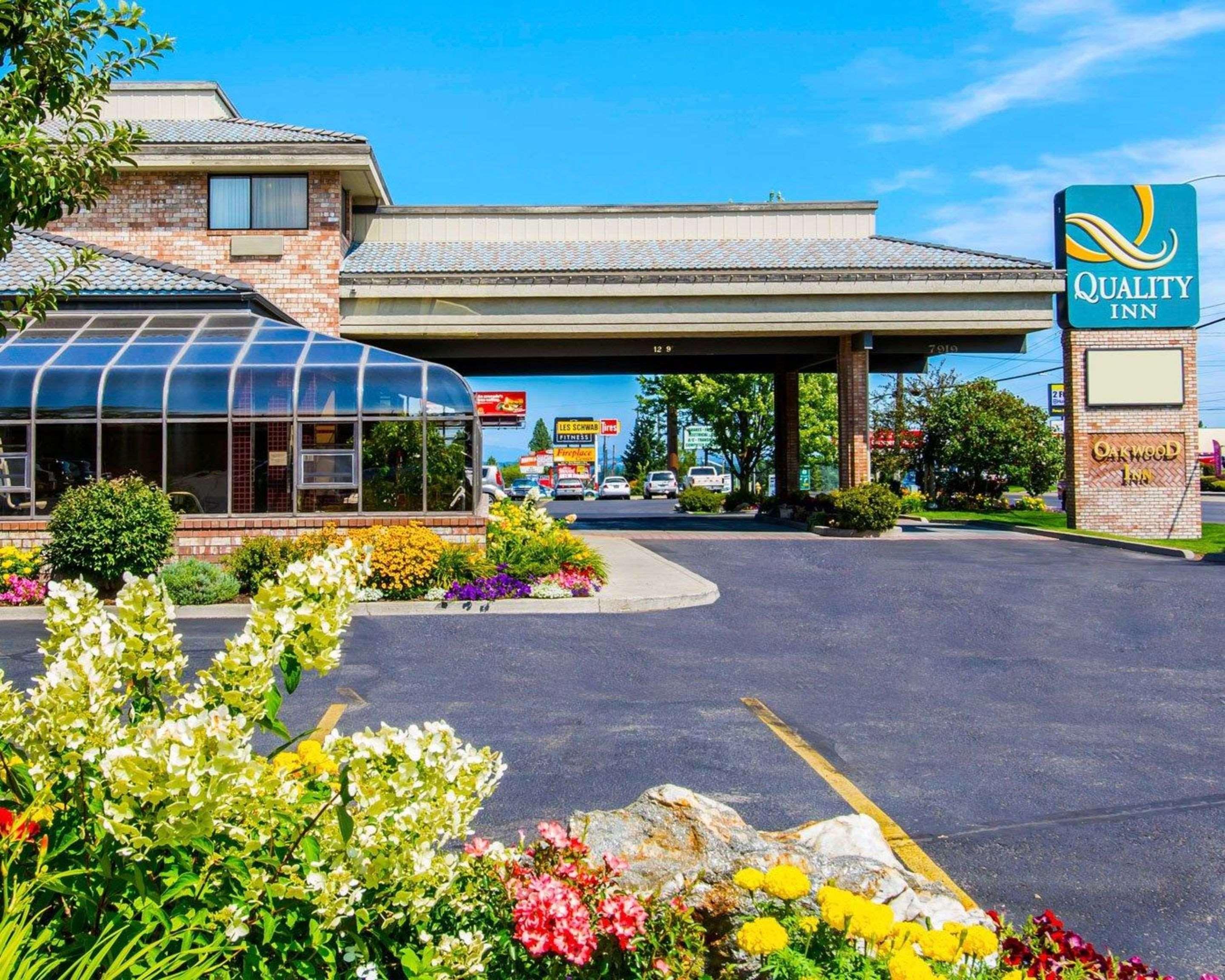 Quality Inn Oakwood Fairwood Exterior photo