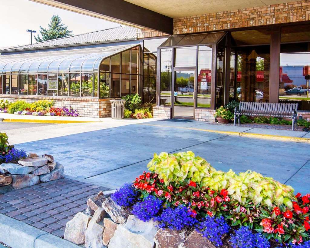 Quality Inn Oakwood Fairwood Exterior photo
